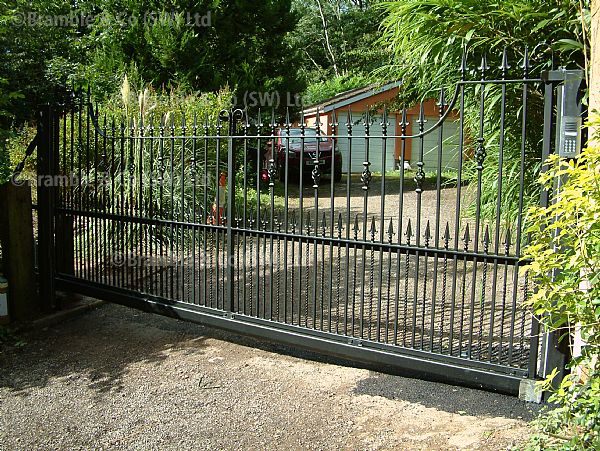 Sliding Electric Gates in Devon.